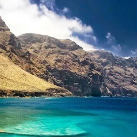 Bright Spacious Apartment, 2 Min Walk From Lägenhet Candelaria