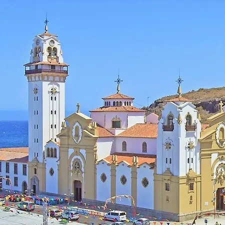 Bright Spacious Apartment, 2 Min Walk From Lägenhet *