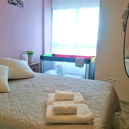 Bright Spacious Apartment, 2 Min Walk From Apartment Candelaria
