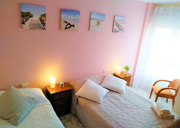 Bright Spacious Apartment, 2 Min Walk From Appartement *