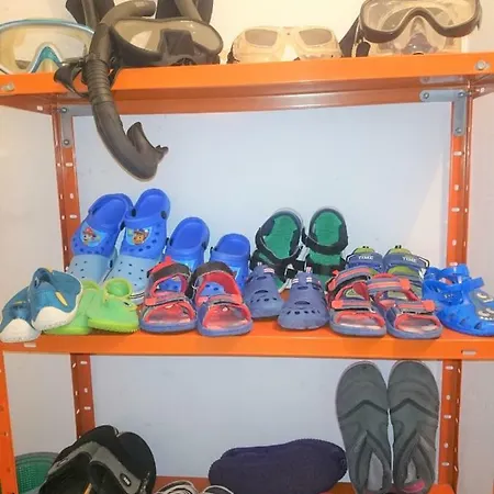 Bright Spacious Apartment, 2 Min Walk From Candelaria