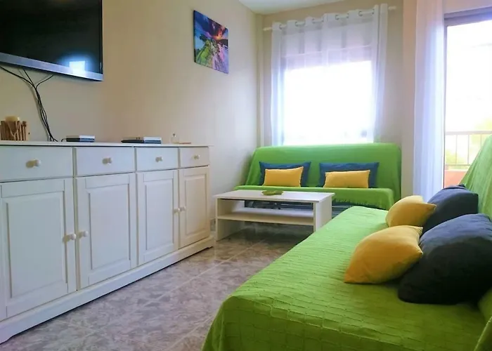 Bright Spacious Apartment, 2 Min Walk From Lägenhet Candelaria