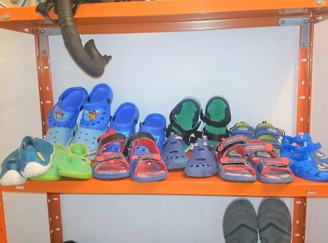 Bright Spacious Apartment, 2 Min Walk From Candelaria